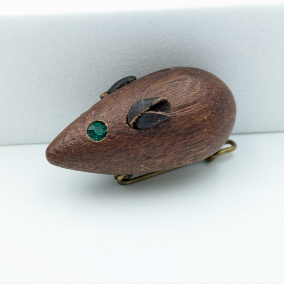 Jewelry - Vintage Danish Teak MCM Mouse Brooch, Green Rhinestone Eyes, Leather Details